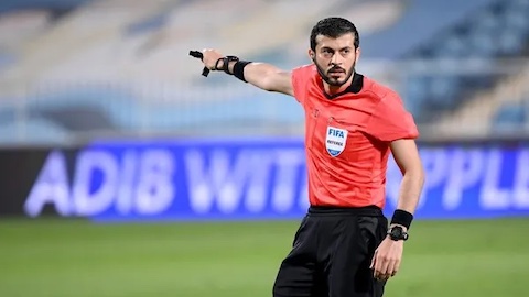 Trọng tài lạ lẫm người UAE điều hành trận Iraq vs Việt Nam